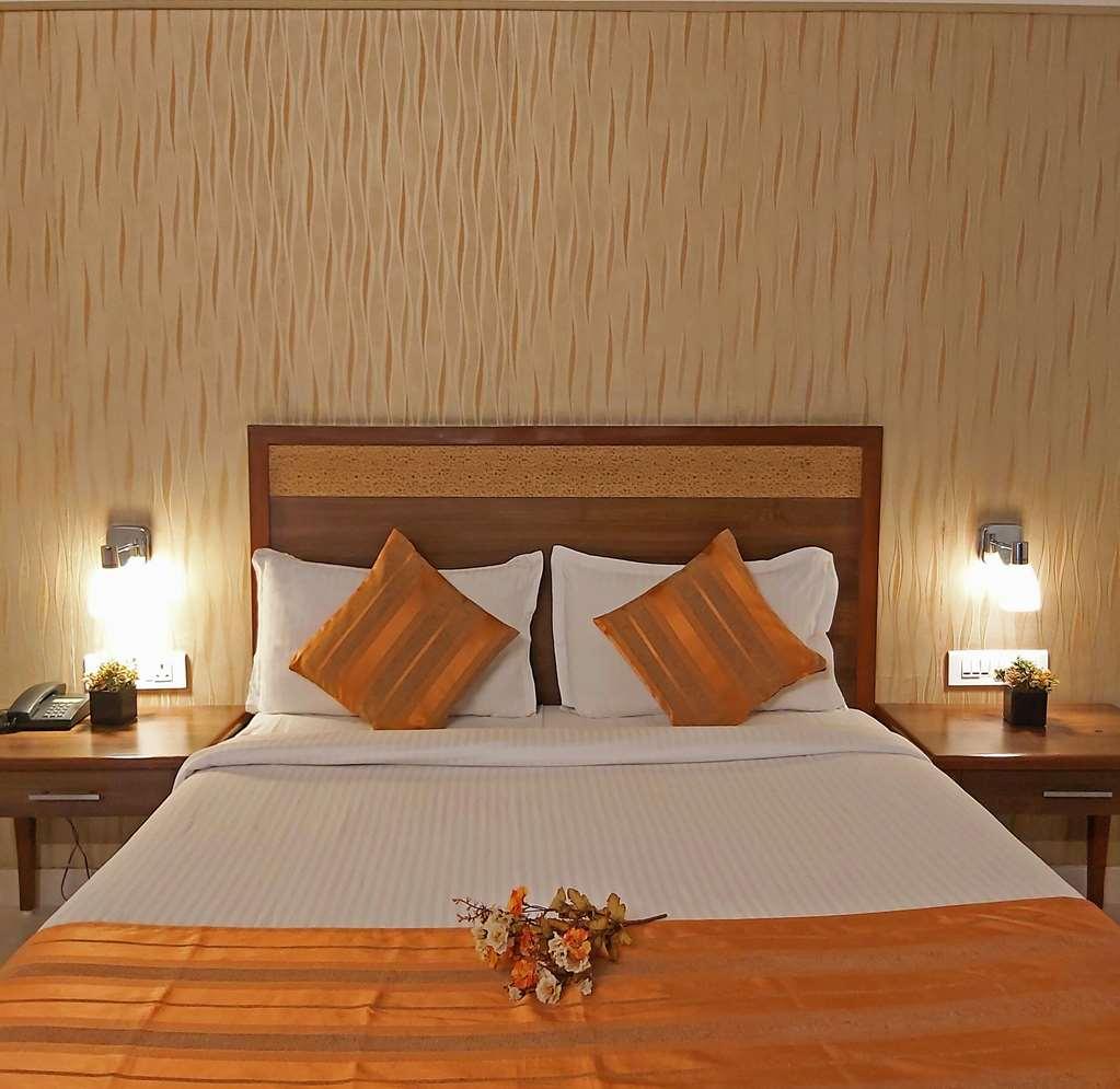 Quality Inn Mint Pune Habitación foto